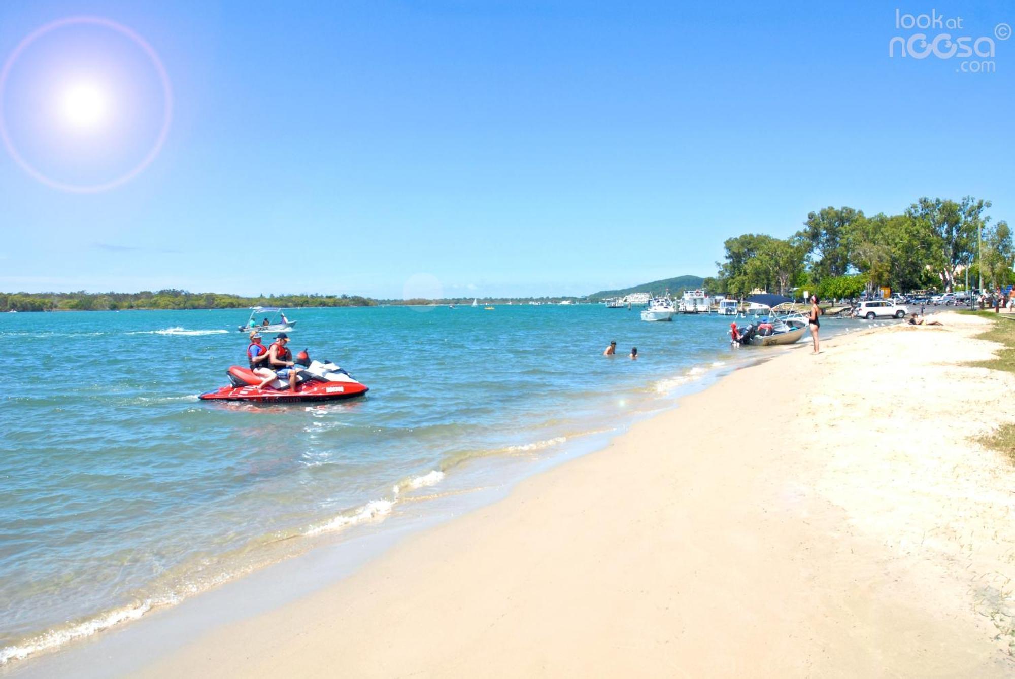 Noosa Village River Resort Нусавил Екстериор снимка